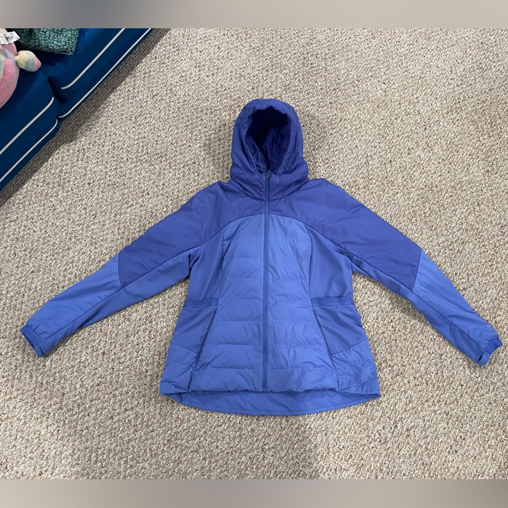 lululemon Women's Hooded Down for it all  Jacket Sz 18